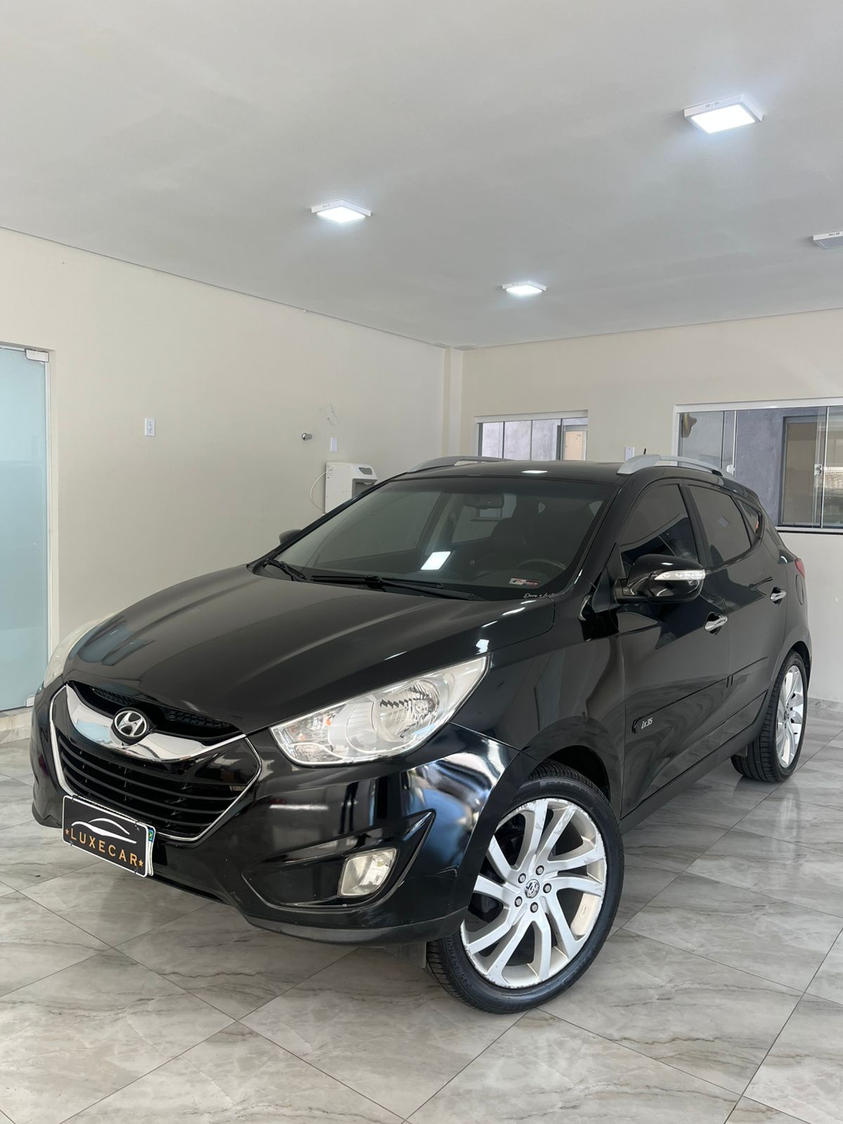 WhatsApp Image 2025-10-08 at 09.14.49 (1)