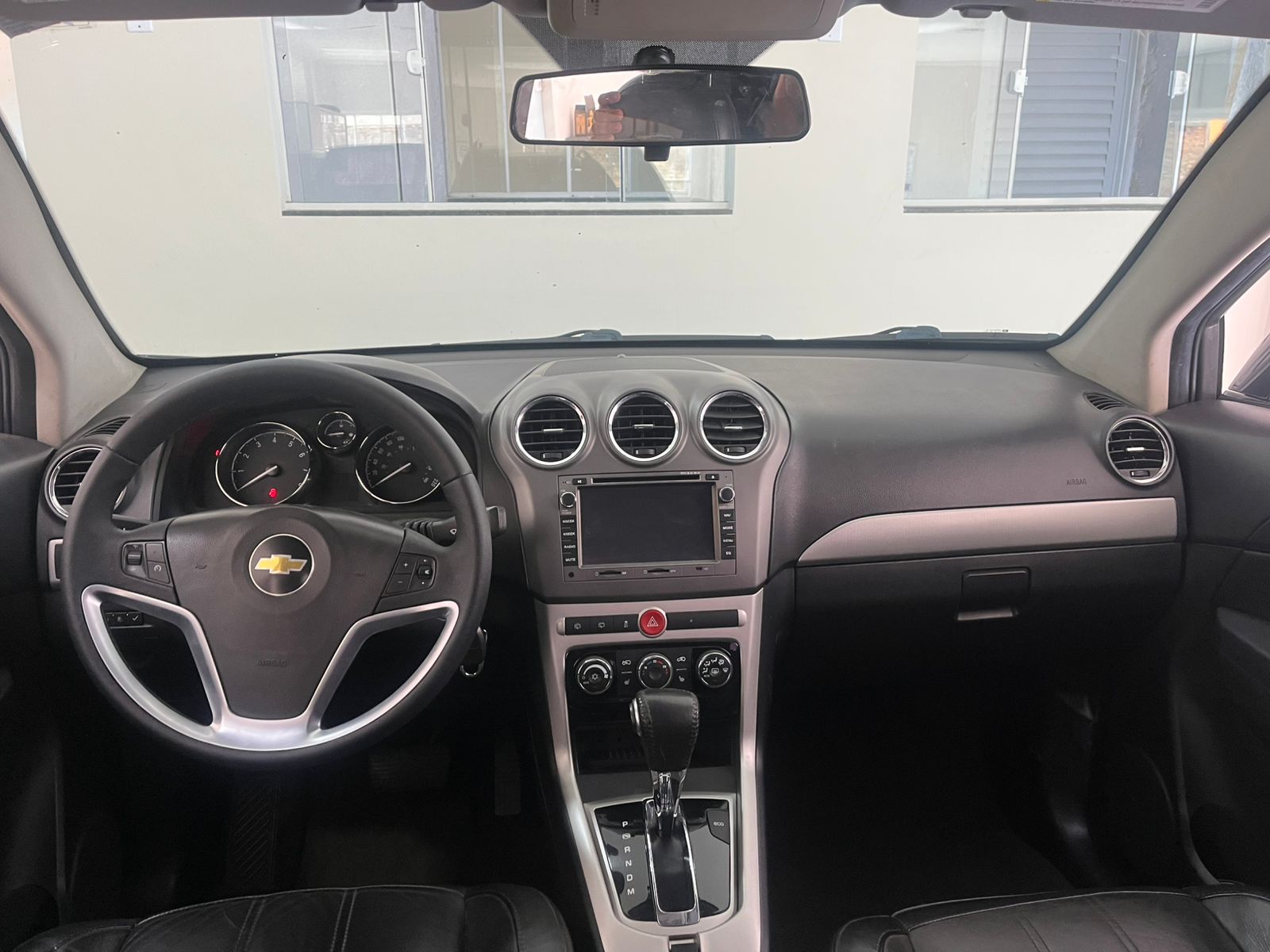 WhatsApp Image 2025-10-08 at 09.14.53 (1)