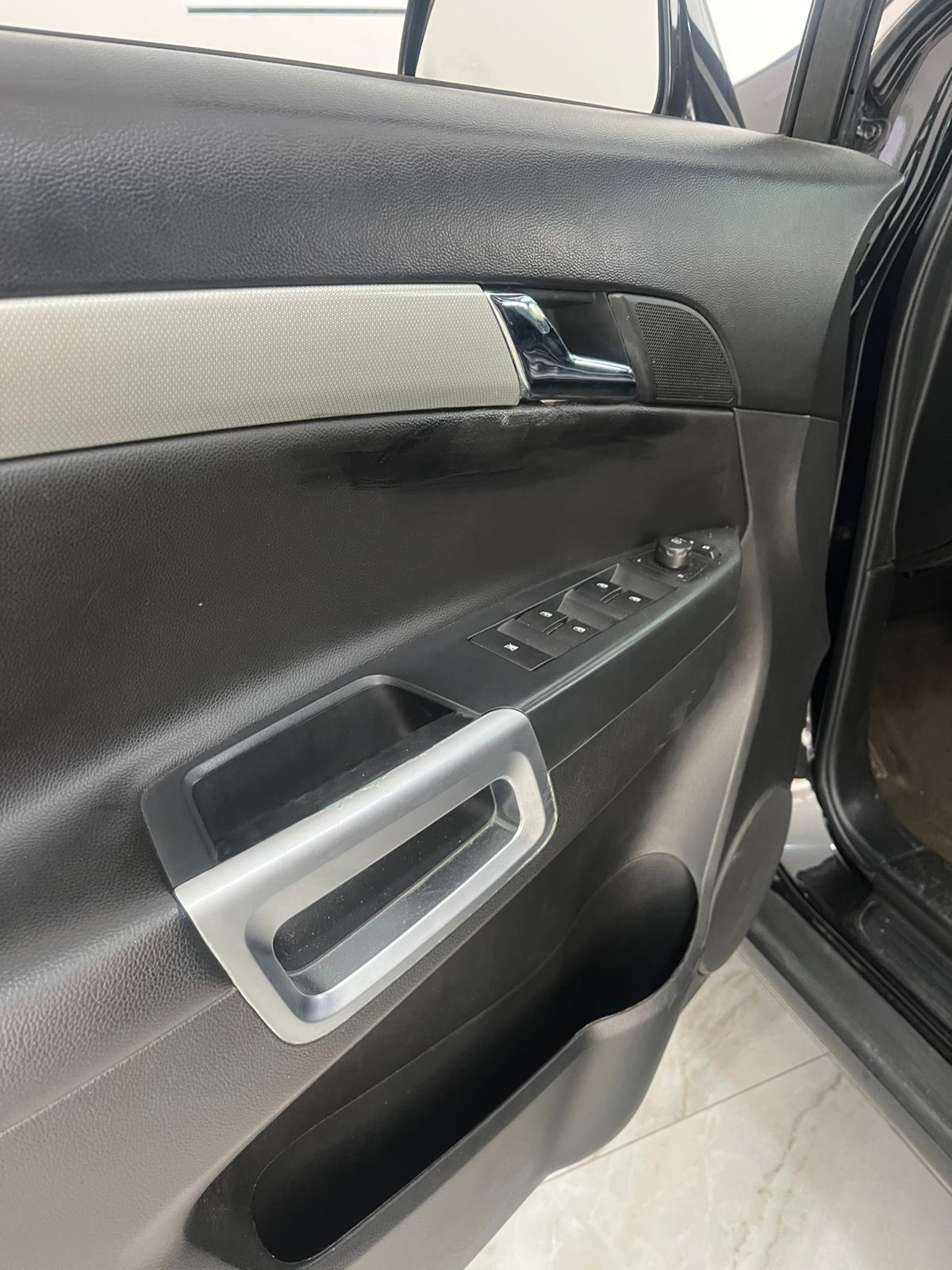 WhatsApp Image 2025-10-08 at 09.14.53 (2)